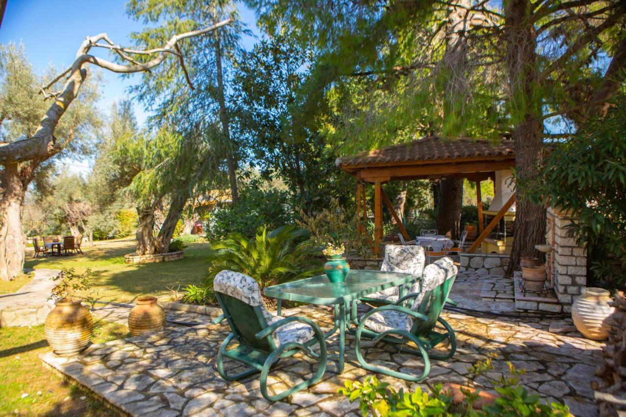Poly'S Villa Lefkada Apolpaina Екстериор снимка