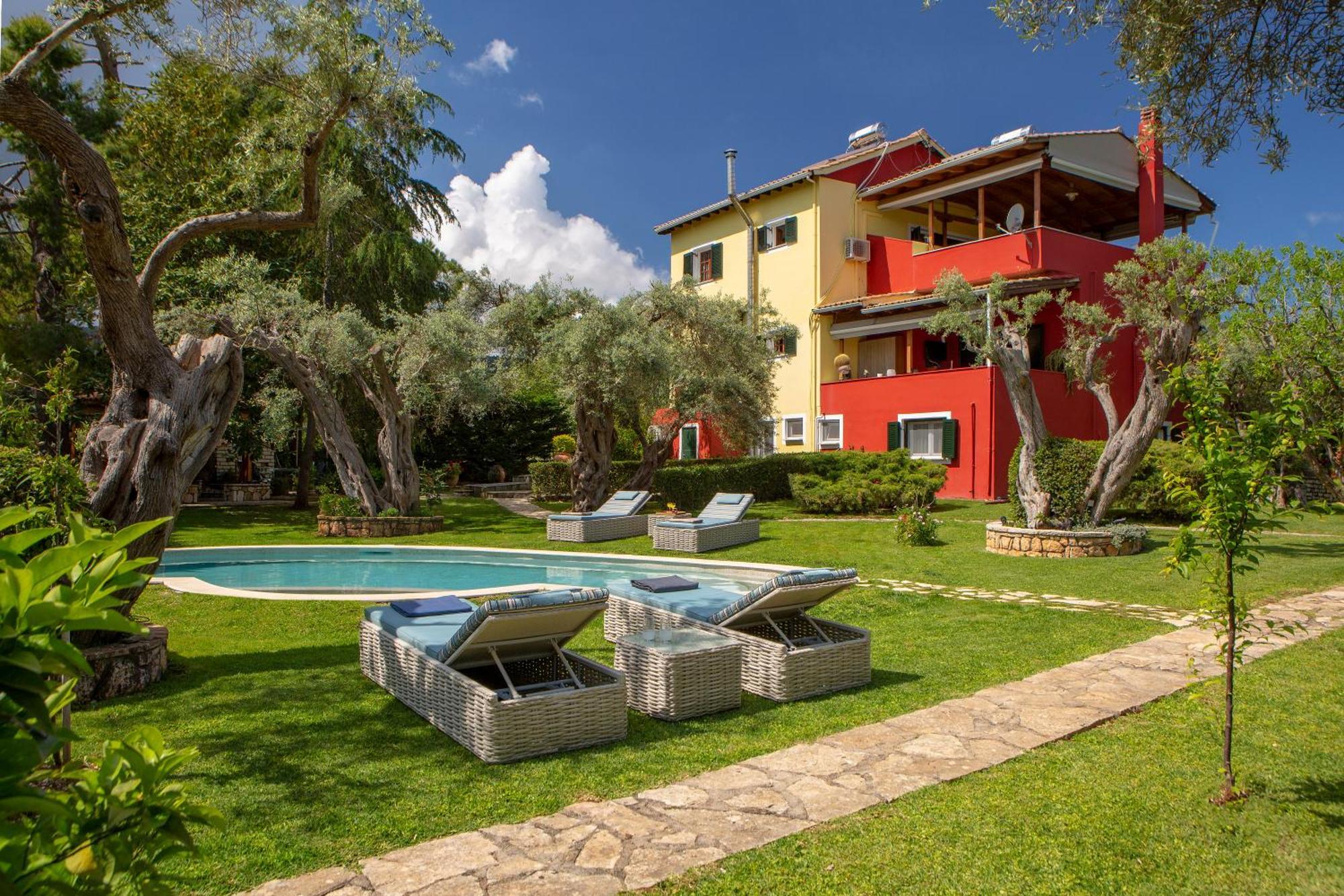 Poly'S Villa Lefkada Apolpaina Екстериор снимка